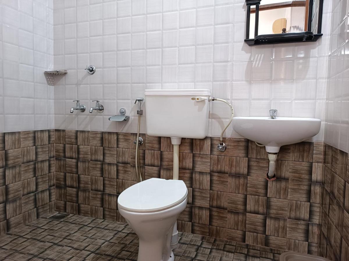 Prakriti Homestay Fortkochi Air Conditioned Rooms Exterior photo