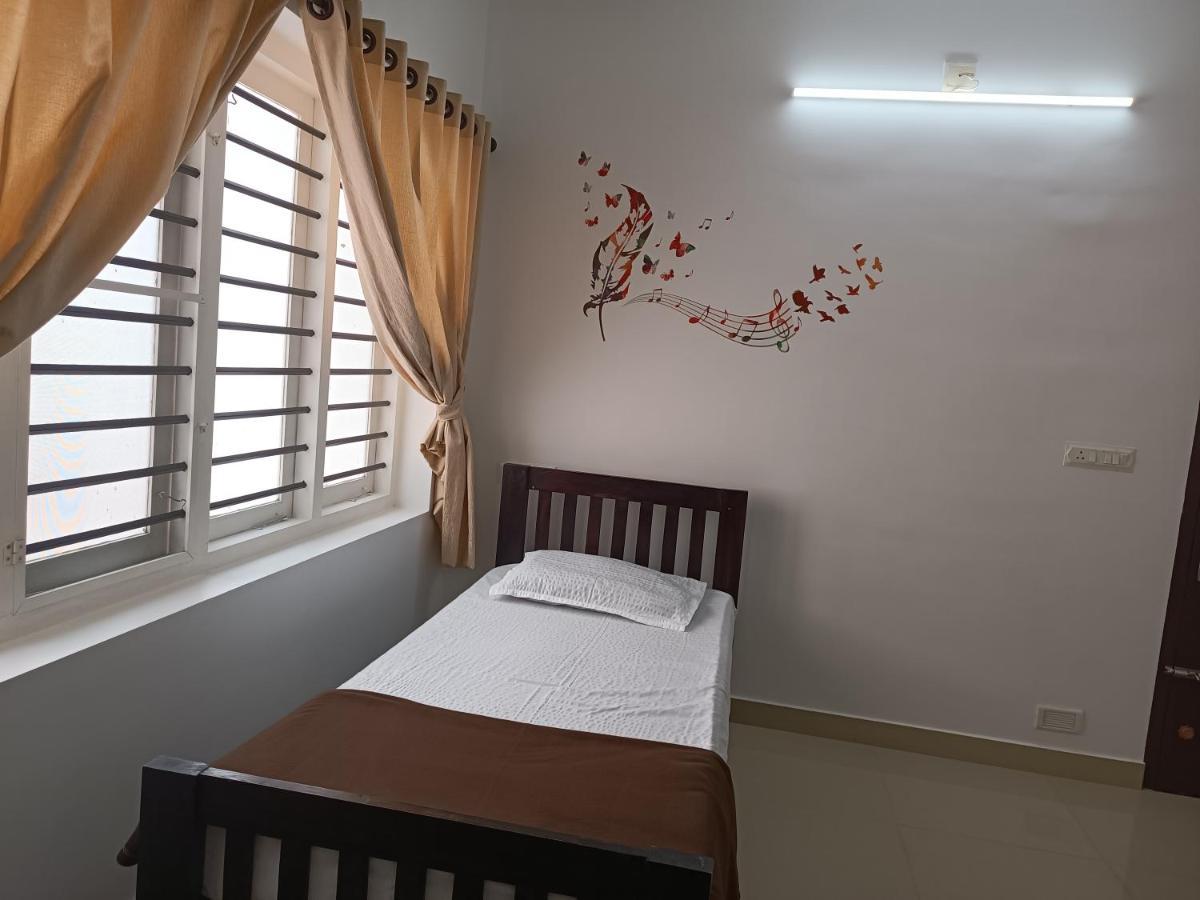 Prakriti Homestay Fortkochi Air Conditioned Rooms Exterior photo